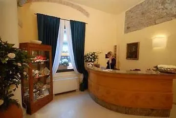 Relais Ugolini Apartment